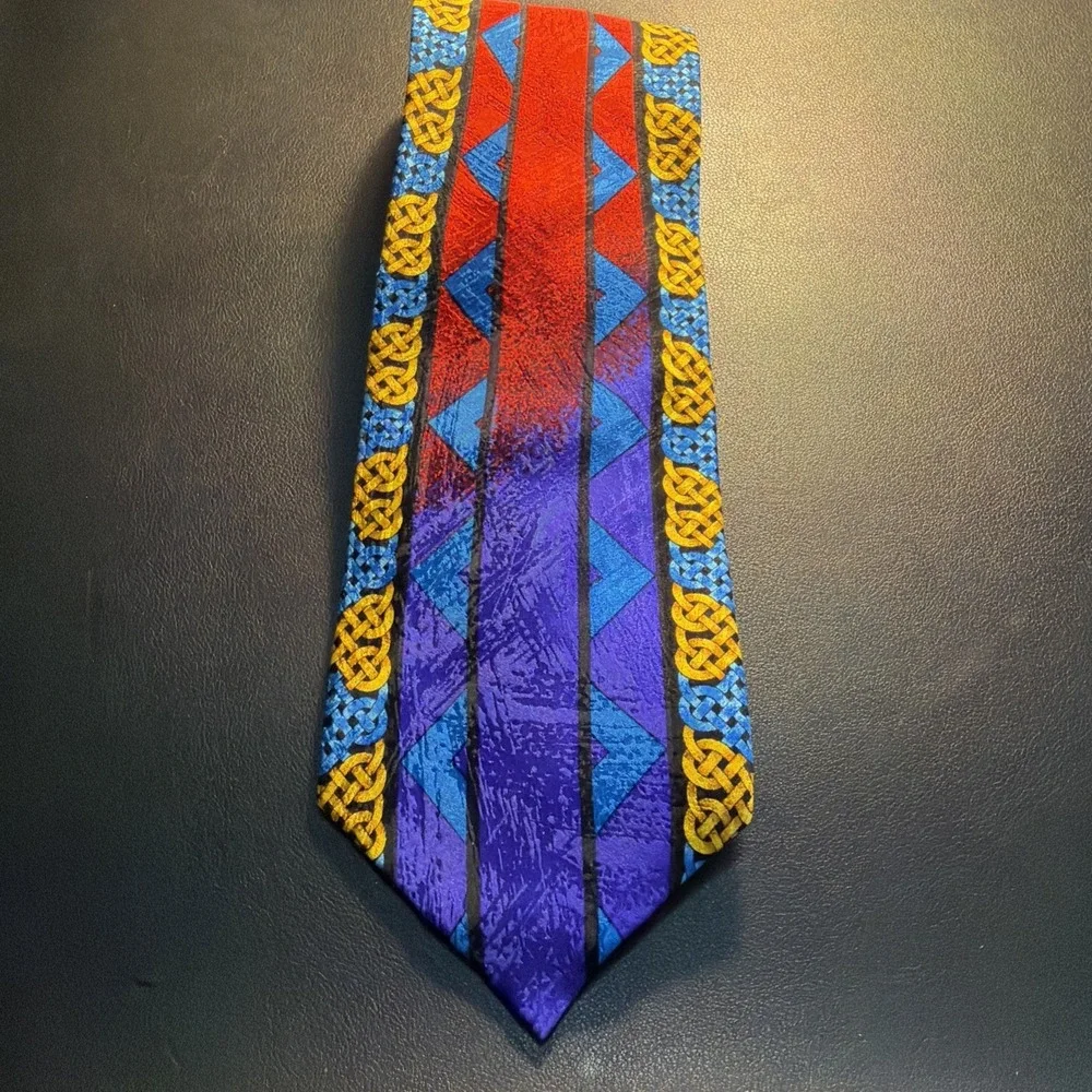 RUSH LIMBAUGH No Boundaries Men's 100% Silk Necktie USA Geometric Blue/Multi EUC